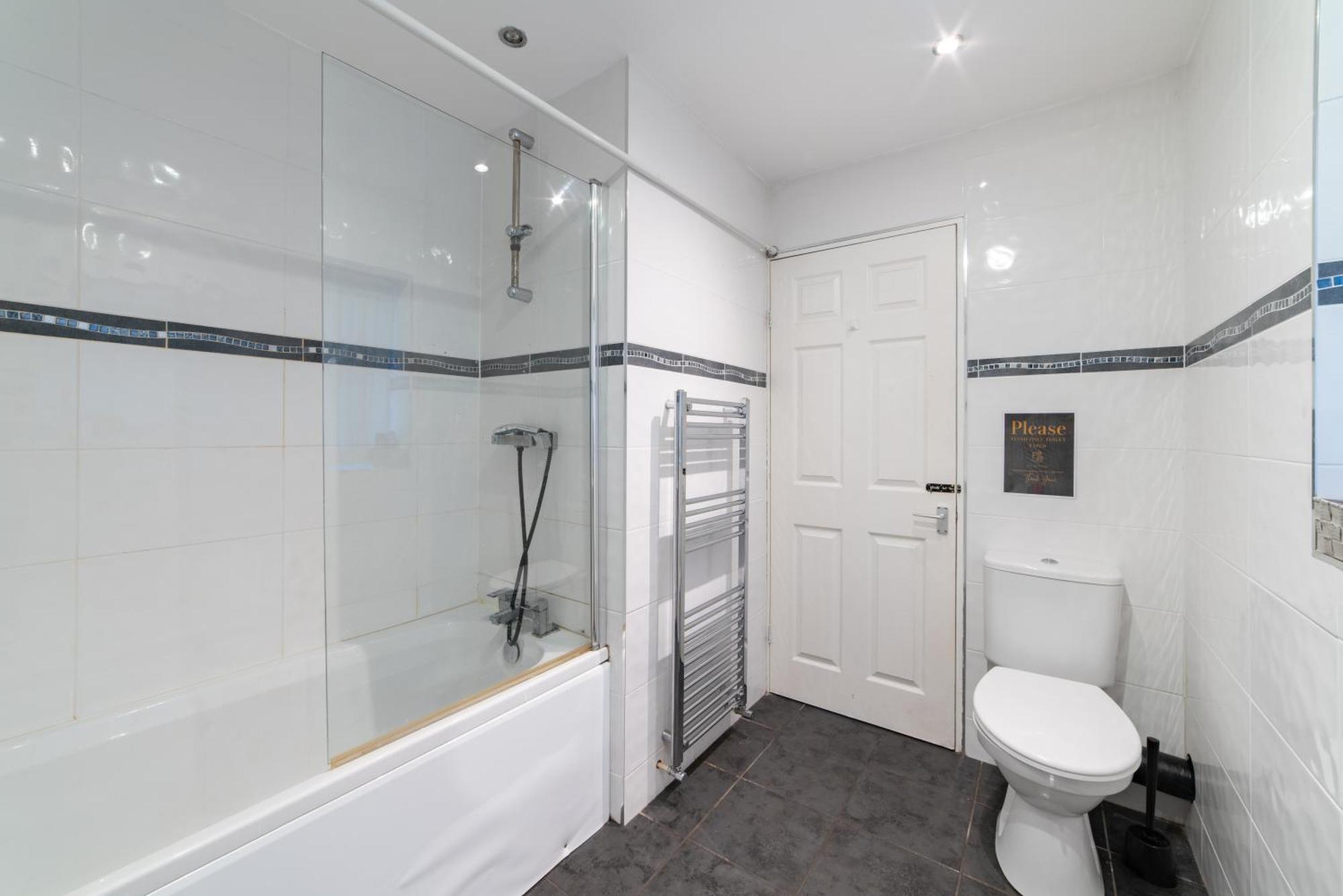 Cozy Rooms In Shared Accommodation Near Anfield Stadium With Parking And Wifi Liverpool Exterior foto